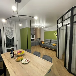 Centre Kpi Apartment